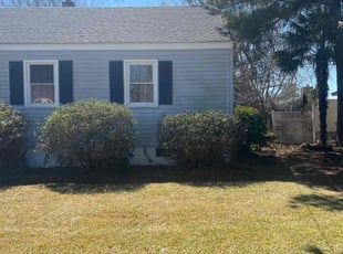 Bush Trimming by Jeremiah Perry for Christian R. in Norfolk, VA