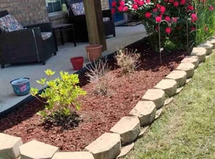 Kristin m.'s Flower Bed Weeding service result