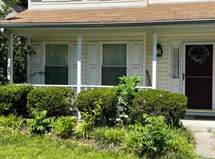 Wallace F.'s Bush Trimming service result
