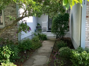 Bush Trimming by B.J. Schuetz for Patricia p. in Columbus, OH