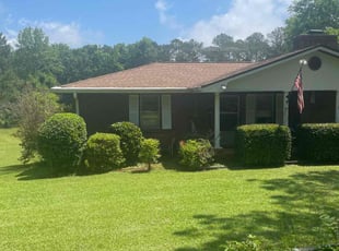 Bush Trimming by Jeffrey Curtis for Eric E. in Douglasville, GA