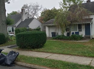 Leaf Removal by Josue Pagan for Mark J. in Willow Grove, PA