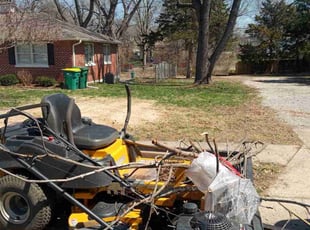 Leaf Removal by Lance Reynolds for April K. in Overland Park, KS