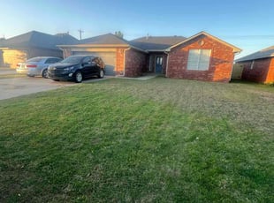 Weeding by Jordan Webb for Jeanette M. in Oklahoma City, OK