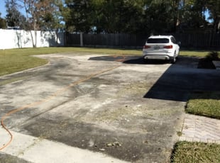 Leaf Removal by Alex Neidermeier for Sonnie A. in Orange Park, FL