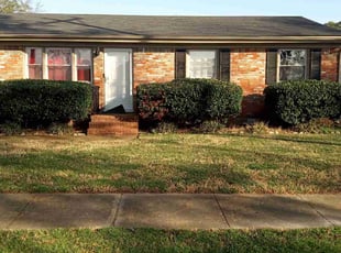 Bush Trimming by Debbie Carper for Kendall A. in Norfolk, VA
