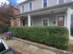 Bush Trimming by Shane Chabot for John s. in Columbus, OH