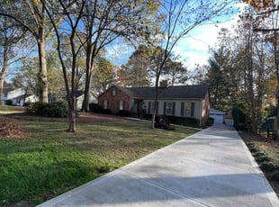 Leaf Removal by Jose Ordonez for Robin T. in Charlotte, NC