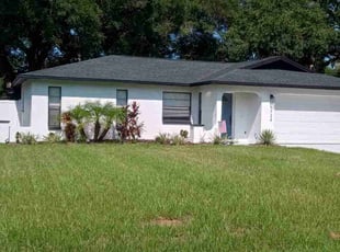 Weeding by Derek Washington for Ken H. in Clearwater, FL