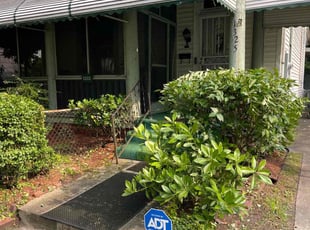 Bush Trimming by Bryan Oren for Kathy H. in Norfolk, VA