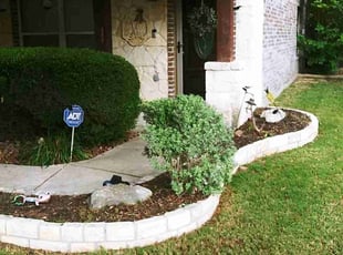 Bush Trimming by Derek Schoenfeld for Sharon M. in Helotes, TX