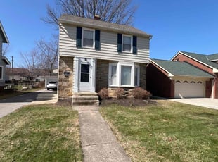 Leaf Removal by Demetrius Bennett Jr for Lindsey T. in Euclid, OH