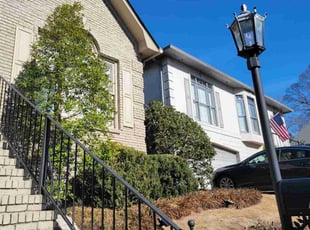 Bush Trimming by Douglas McClelland for Anthony K. in Vestavia Hills, AL