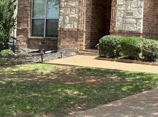 Kimberly R.'s Bush Trimming service result