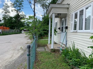 Amber K.'s Yard Cutting service result