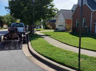 Lindsay H.'s lawn service service result