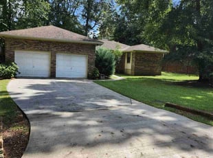 Kris S.'s lawn care service result