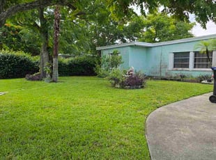 Hannah H.'s turf maintenance service result