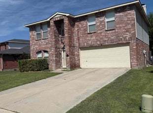 Kimberly C.'s lawn care services service result