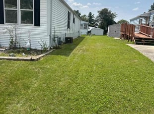 Lonnie J.'s lawn maintenance service result