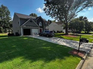 Hyma B.'s lawn service service result