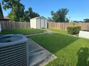 Lisa H.'s Bush Trimming service result