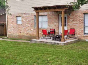 Janine C.'s lawn maintenance service result