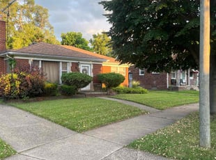 Morreece E.'s lawn maintenance service result