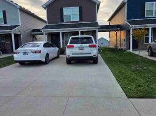 Jody C.'s lawn maintenance service result