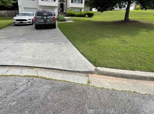 Brandi W.'s lawn service service result