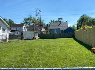 Patricia B.'s lawn service service result