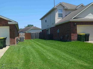 Dorothy R.'s lawn care services service result