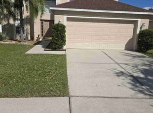 Vanessa A.'s lawn maintenance service result