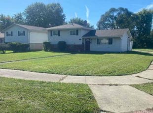 Bobbie L.'s lawn maintenance service result