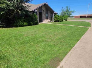Kathy H.'s lawn maintenance service result