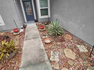 Emilie P.'s Cleanups service result