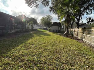 Glorietta J.'s lawn service service result