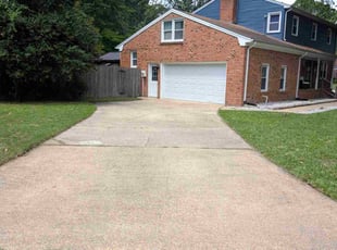 Alisha S.'s lawn service service result