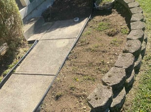 John M.'s Flower Bed Weeding service result