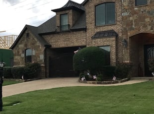 Johnnie W.'s Bush Trimming service result