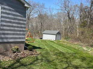 Della B.'s lawn maintenance service result