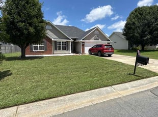 Karen F.'s grass maintenance service result