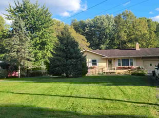 Gina K.'s turf maintenance service result