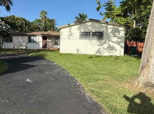 Truli B.'s lawn maintenance service result