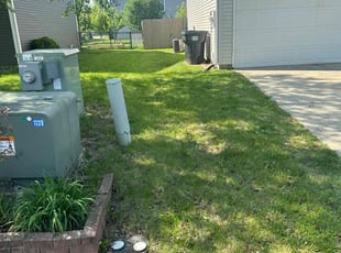 Jen S.'s turf maintenance service result