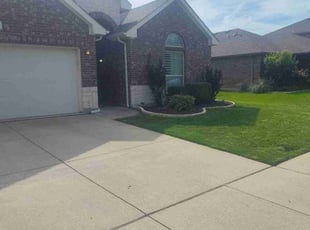 Leah B.'s turf maintenance service result