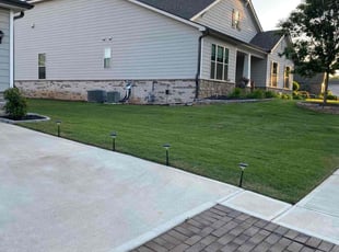Benjamin M.'s lawn care services service result