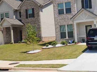 Cajuan D.'s grass cutting service result