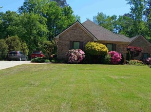 Peggy S.'s lawn care service result