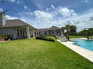 Christine M.'s lawn service service result